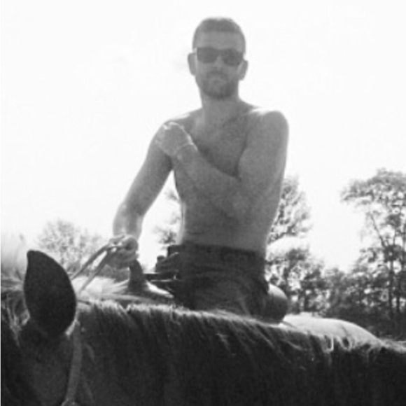 Meet your Posher, Danielle - Picture 9 of 11